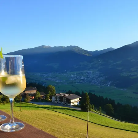 Apartman La Wurm Mit Privatem Whirlpool